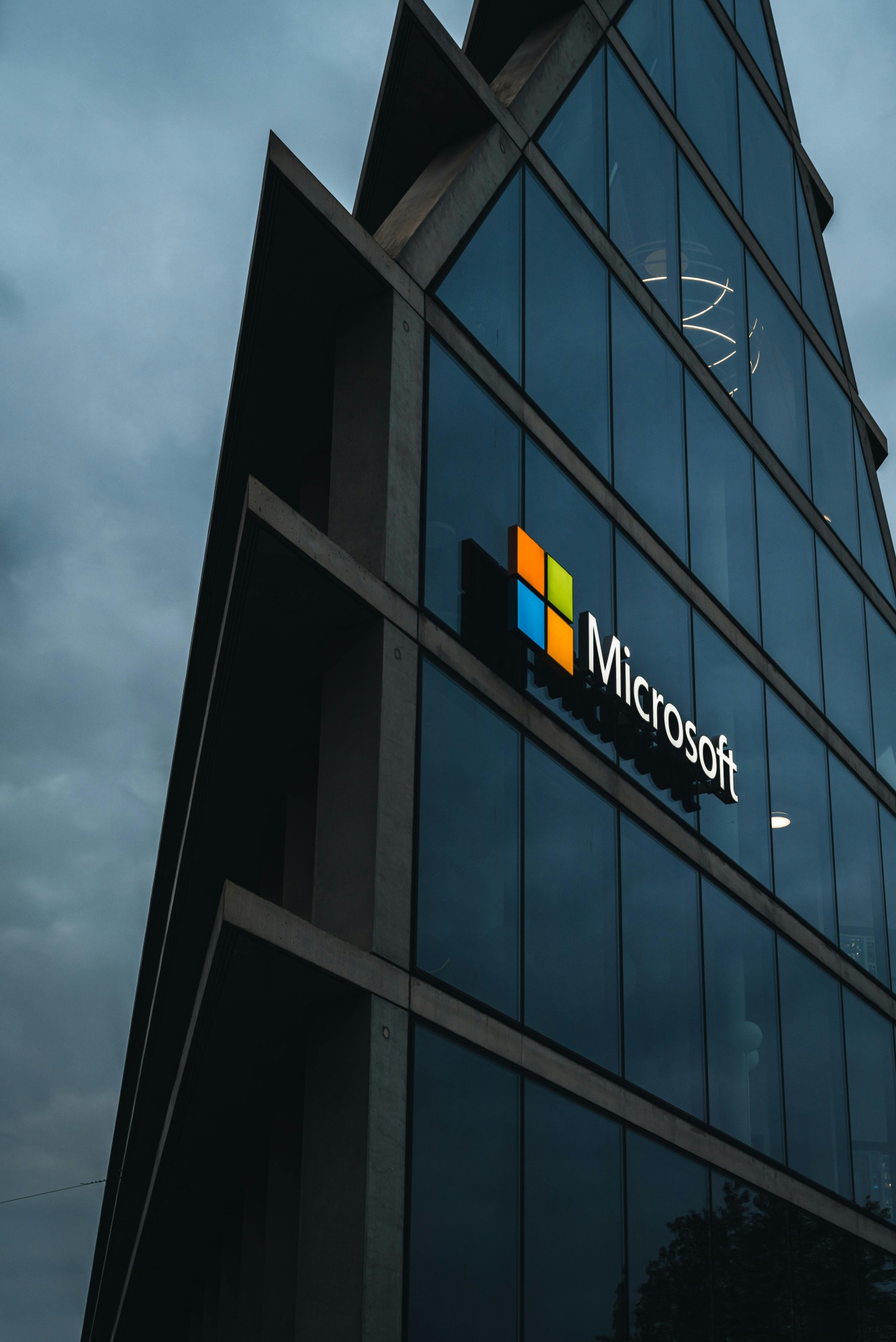 Ciberataque Ruso al Gobierno Federal de Estados Unidos a Través de una Brecha en Microsoft